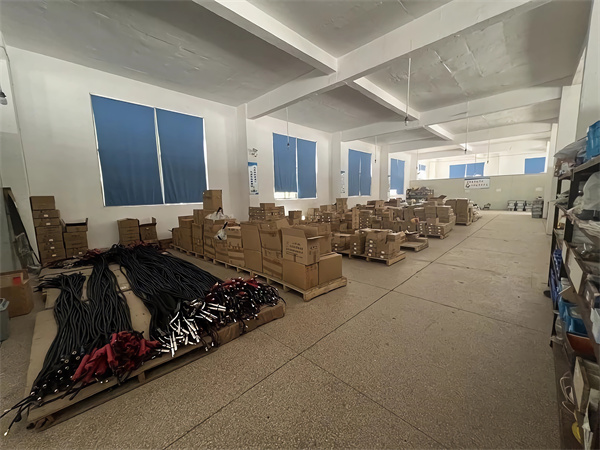 Hebei Xinfa Welding Torch Warehouse