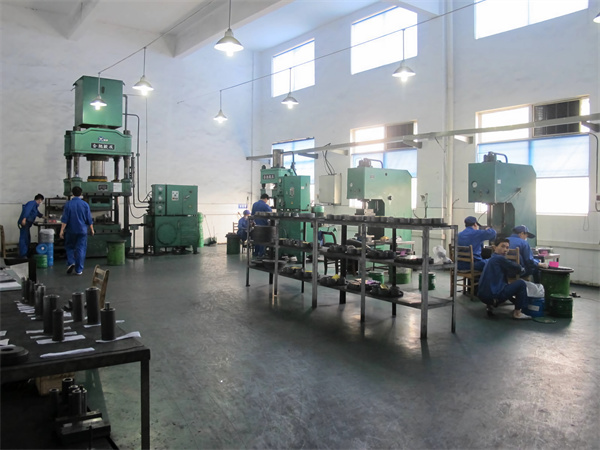 Shanxi Xinfa CNC tool processing workshop